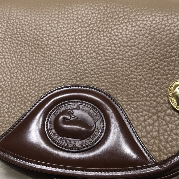 Dooney & Bourke. Bag. - Picture 4 of 8